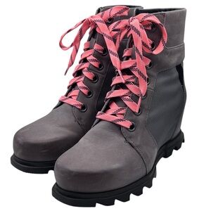 Sorel Joan of Arctic Women’s Gray Leather Wedge Heel Lace Up Boots - Size 7.5